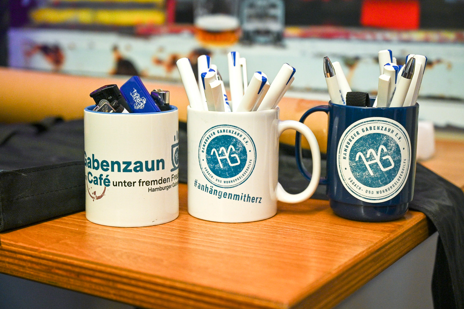 Tassen vom Hamburger Gabenzaun e.V.